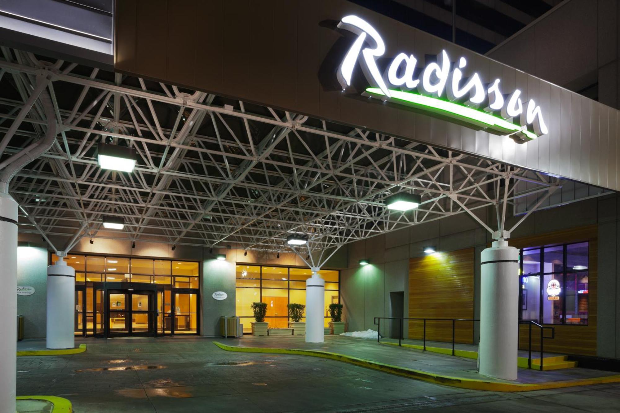 Radisson Hotel Salt Lake City Downtown Exterior photo